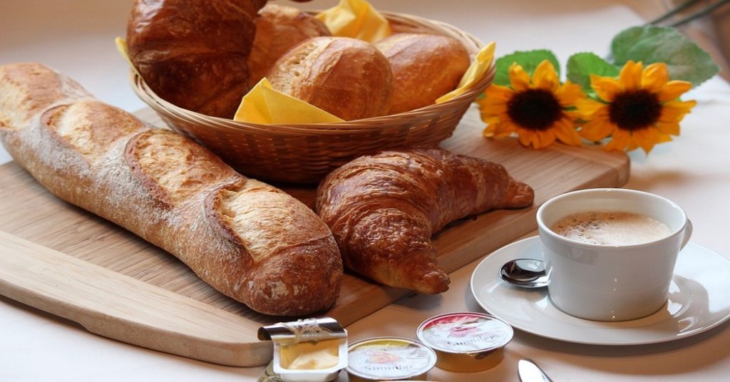 how-to-prepare-french-breakfast-video-touristspot